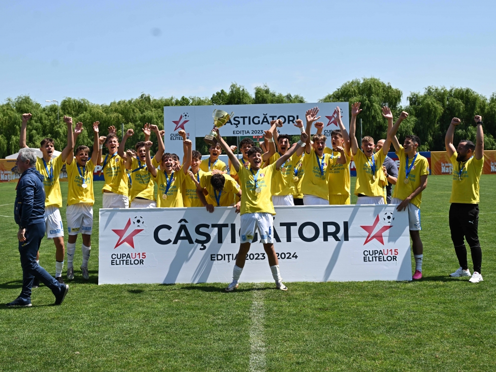 Universitatea Craiova cucerește Cupa Elitelor U-15